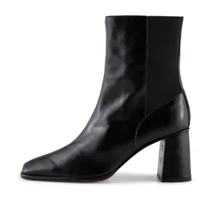 Agata chelsea boot leather - BLACK