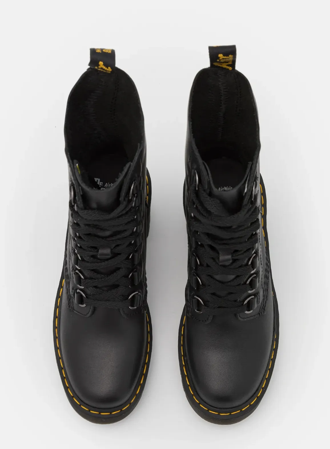 DR. MARTENS CHESNEY LACE UP BOOTS