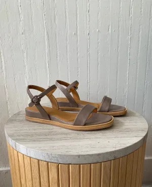 Kent Sandal